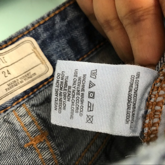 🆕Free People Slim fit Boyfriend Jeans size24 - Picture 6 of 8